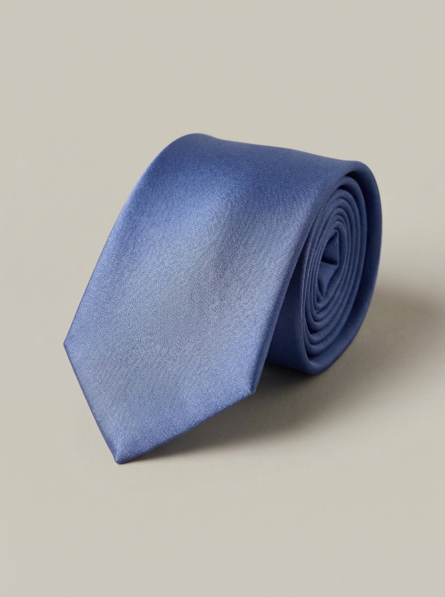 Foundation — Smooth Silk (5 kleuren) - Thuijs HeritageNecktie